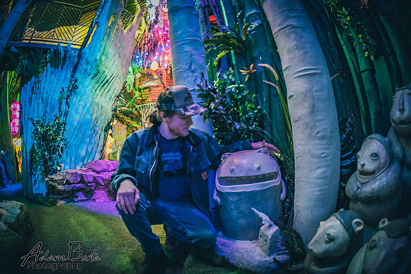 005_8102